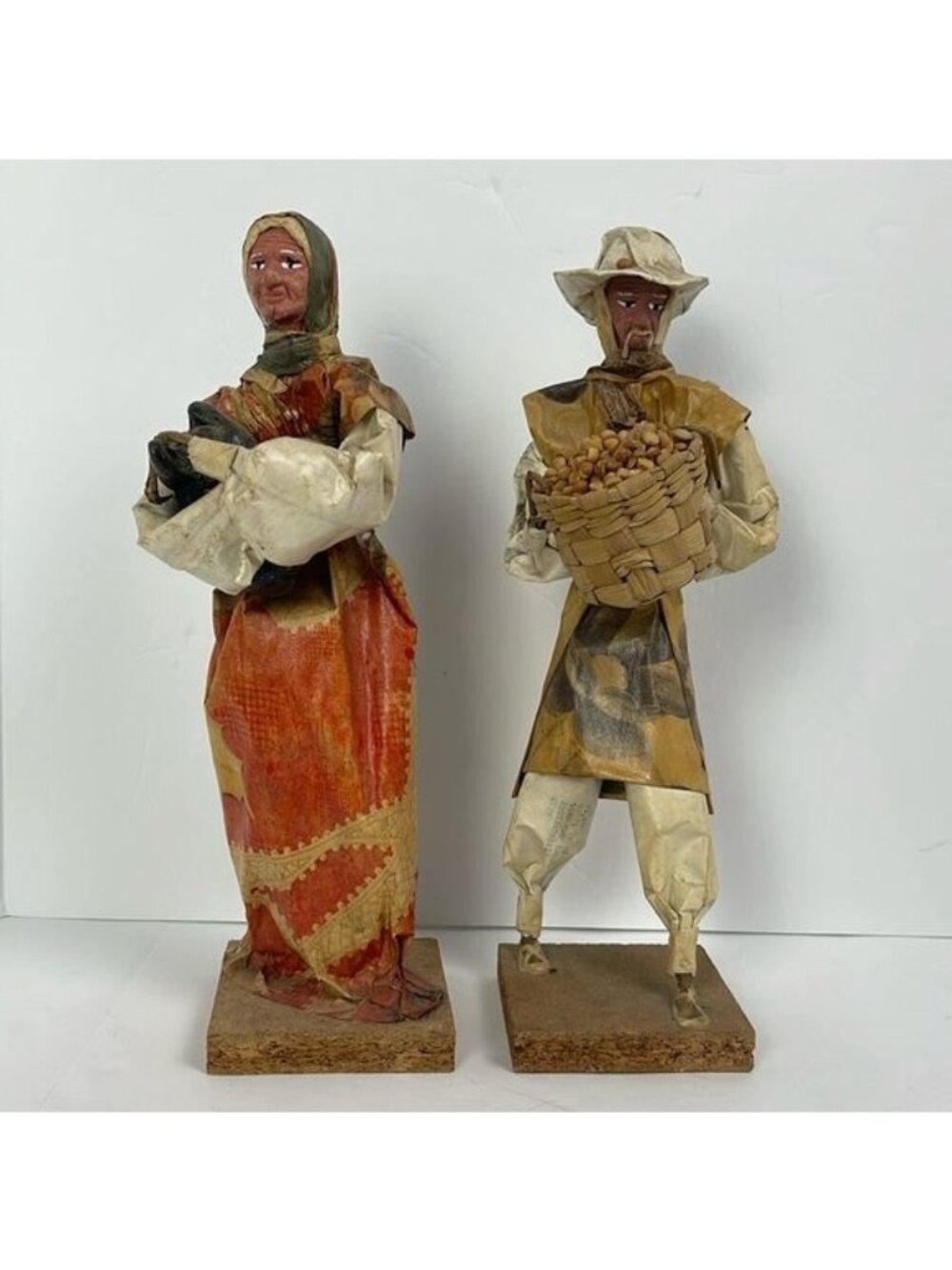 Mexican Paper Mache Man & Woman Folk Art 12.5" Tall sculpture decor